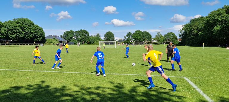 U12 fodboldkamp, Stjær Boldklub - TMG